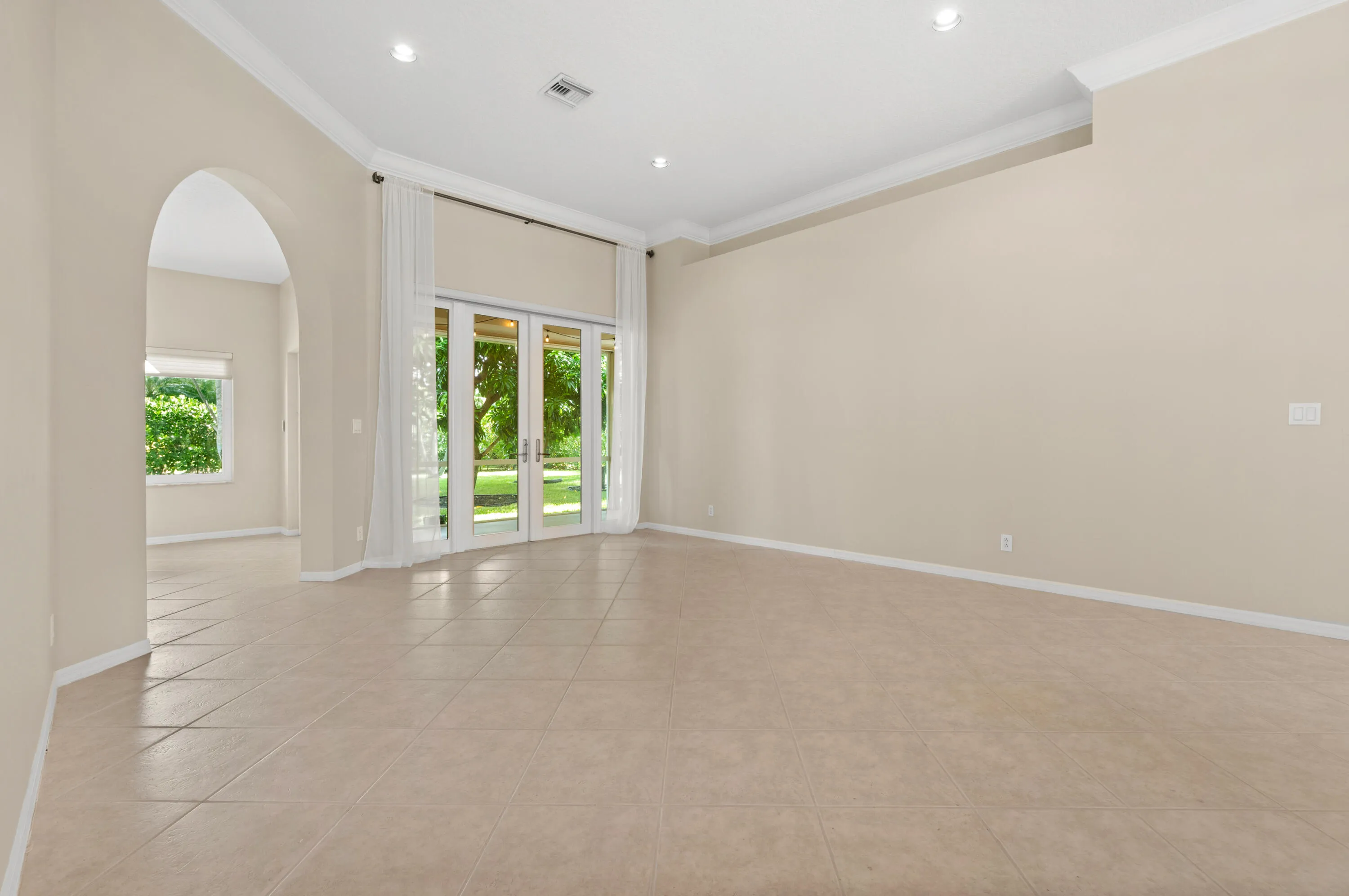 11595 Water Bend Ct_Vacant Large-2