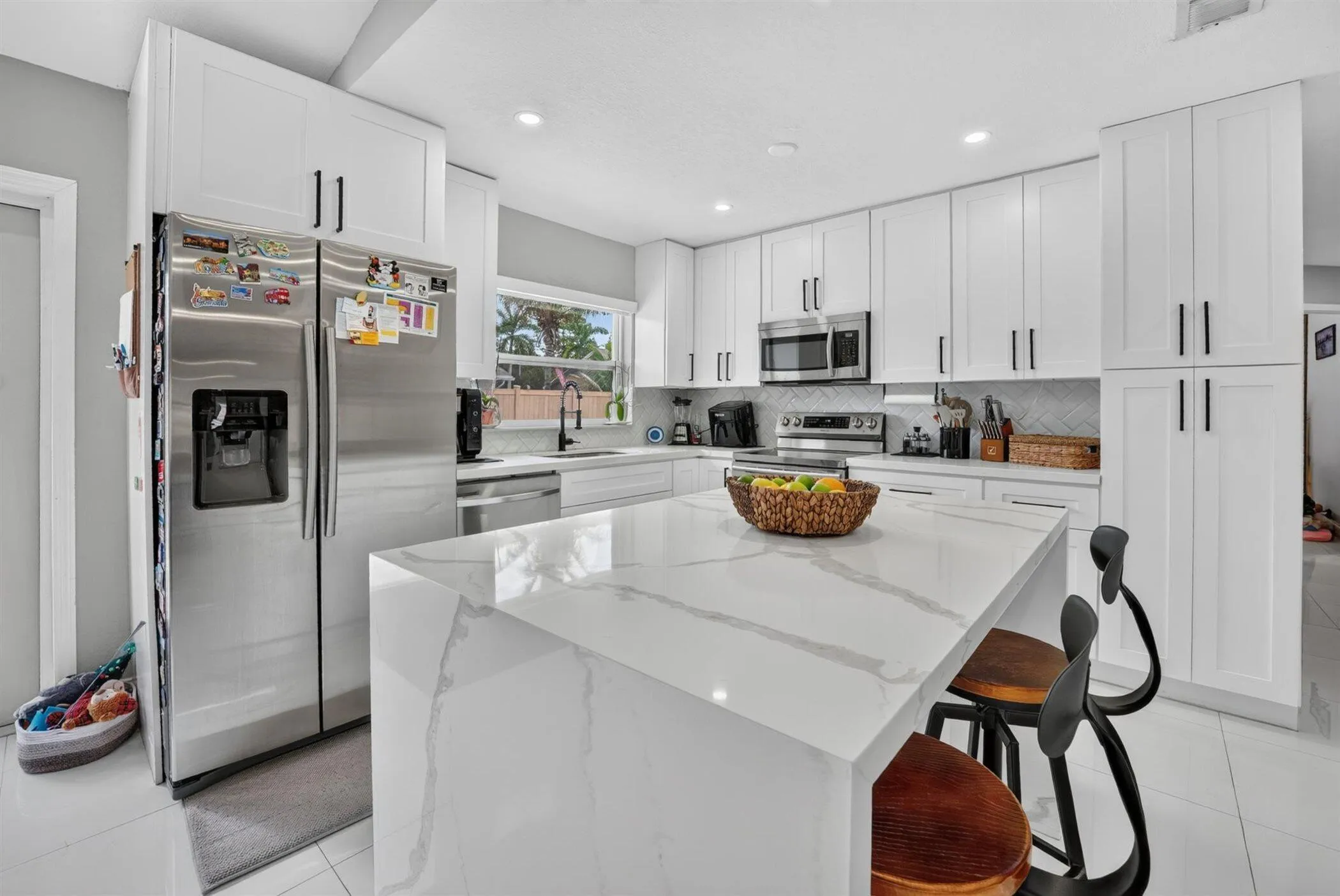27-8131-NW-44th-Ct-LPG