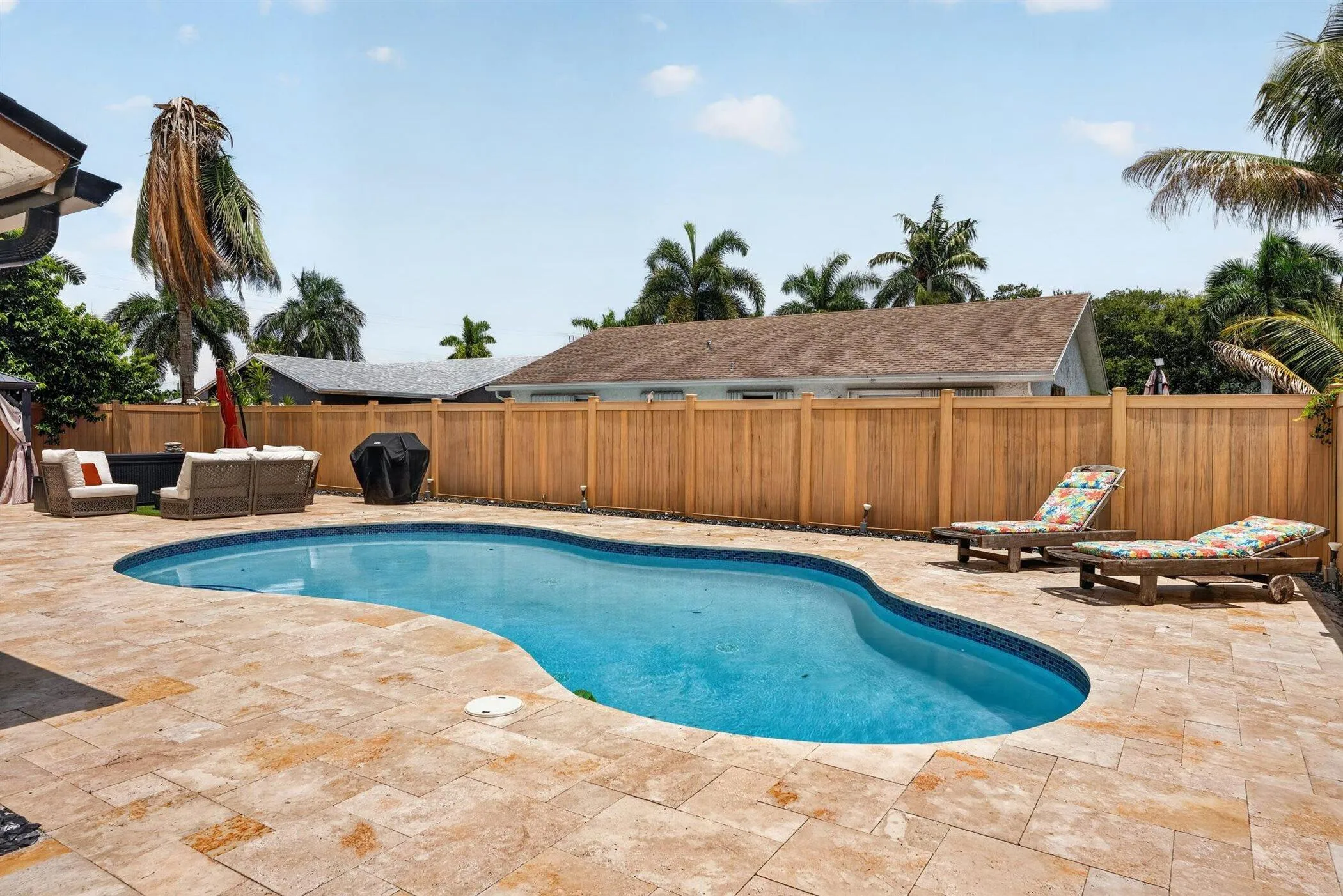 64-8131-NW-44th-Ct-LPG