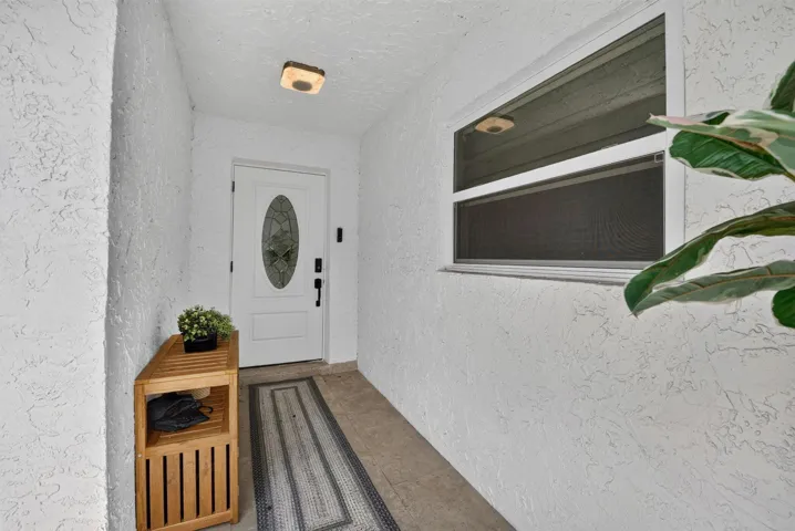 11-8131-NW-44th-Ct-LPG