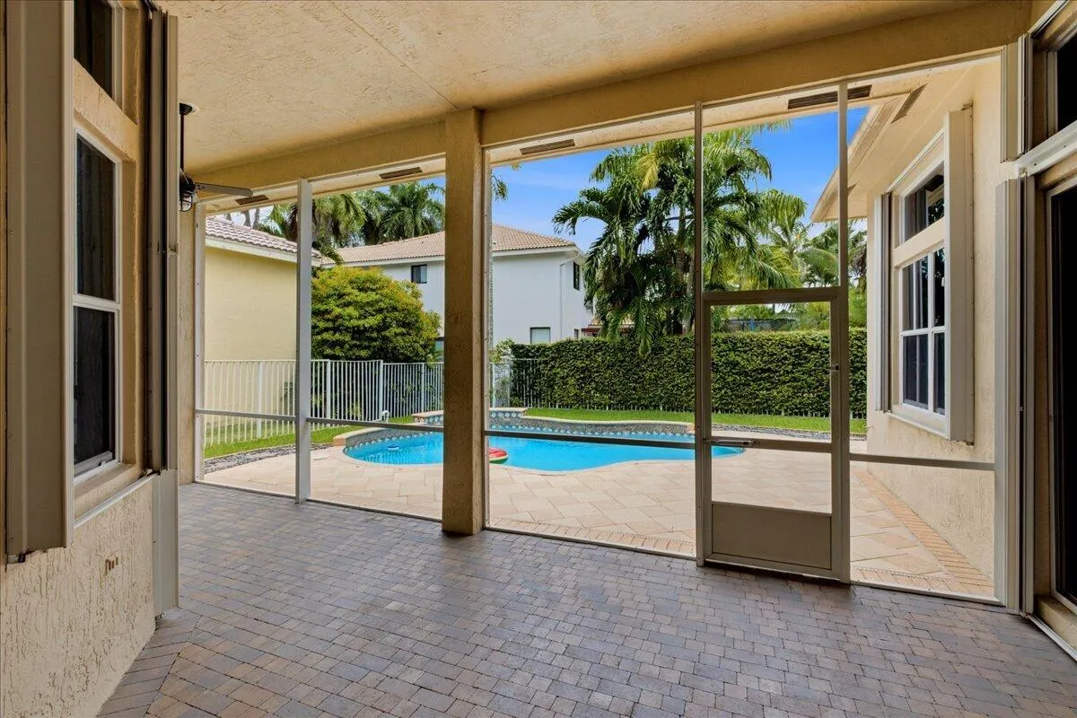 Screened patio