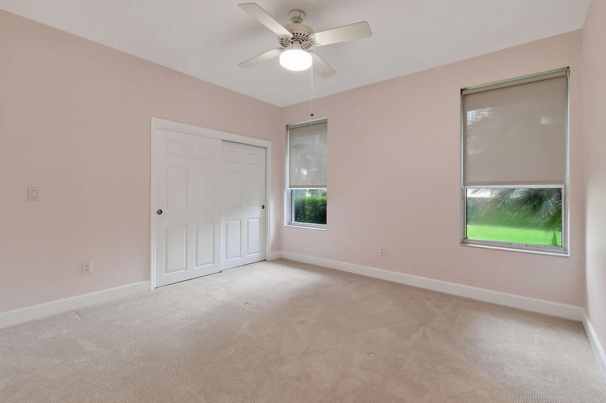 108NorthRiverDrW(57)