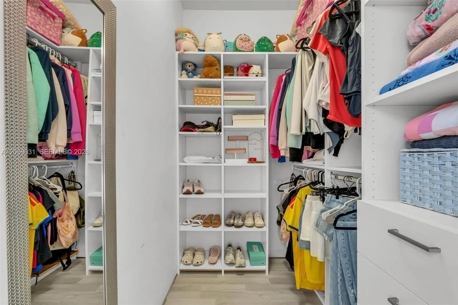 Property photo 44