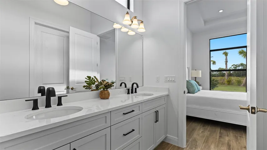 Owner's Bath