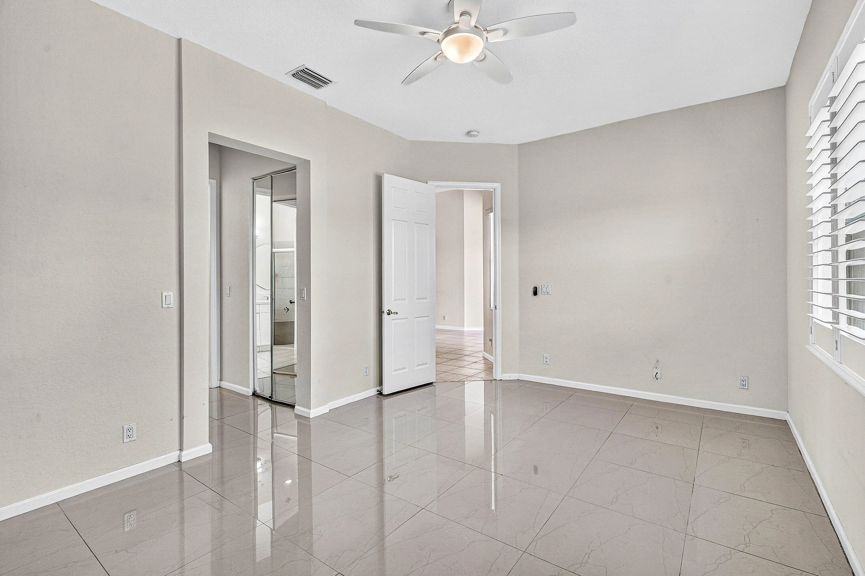 026-8891ViaTuscanyDrive-BoyntonBeach-FL-