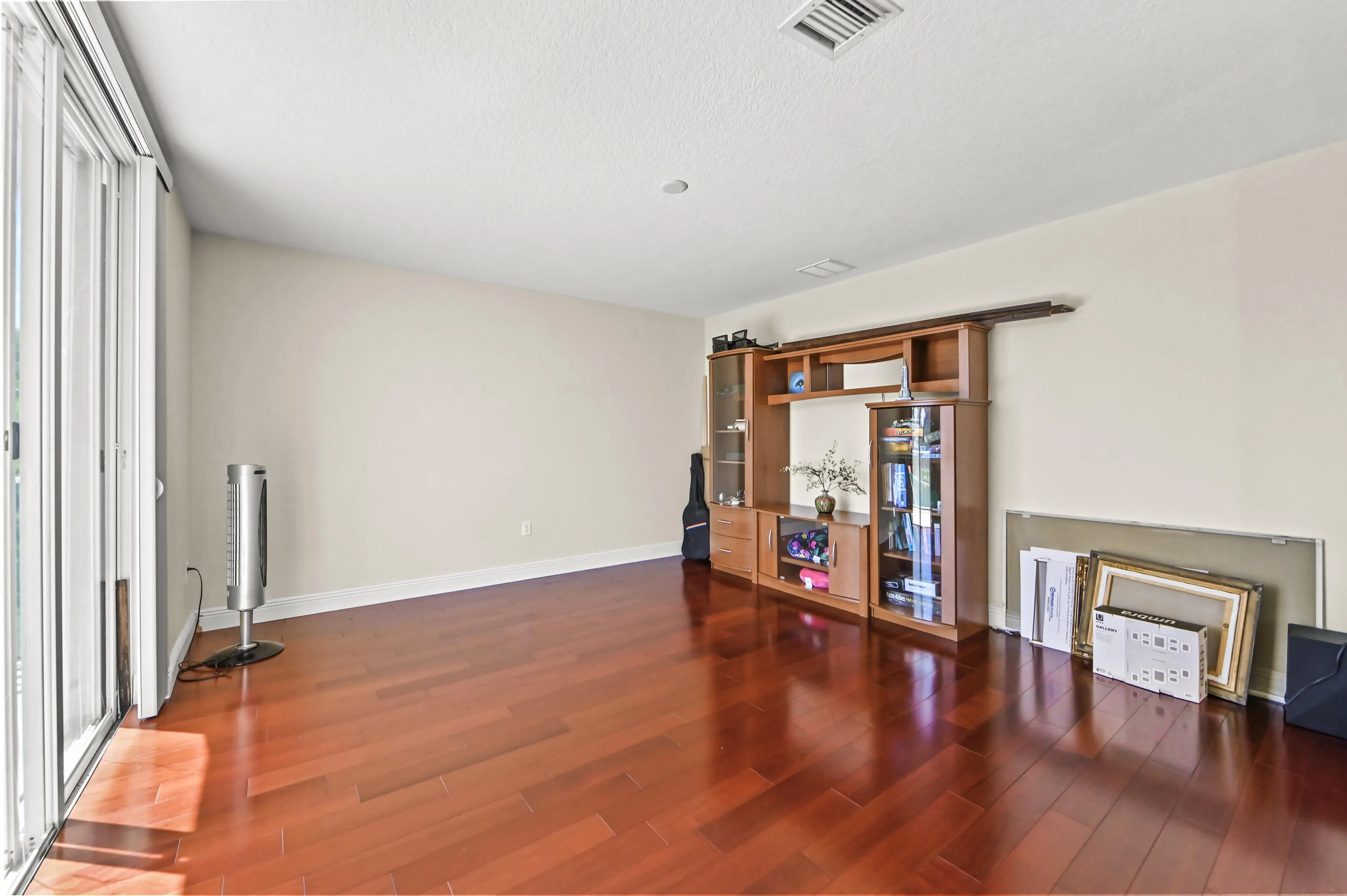 39 Living room01