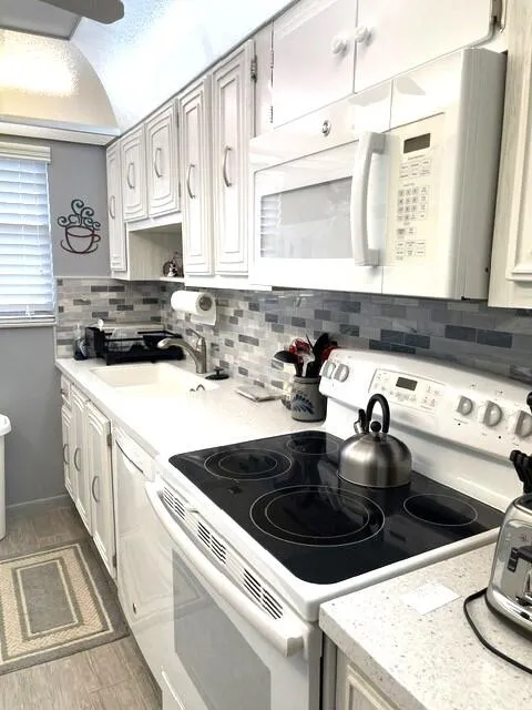 Galley Kitchen 3