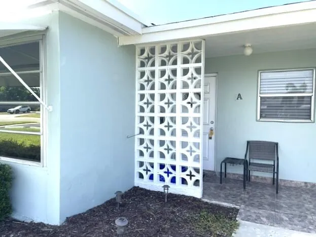 Entrance to villa