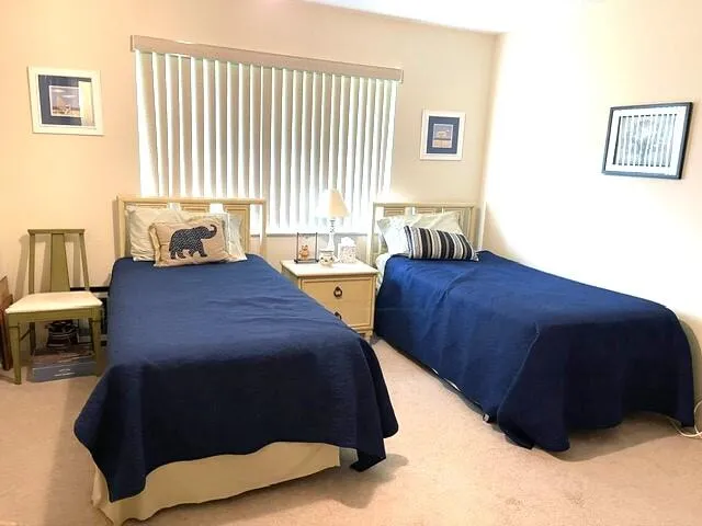 Guest bedroom