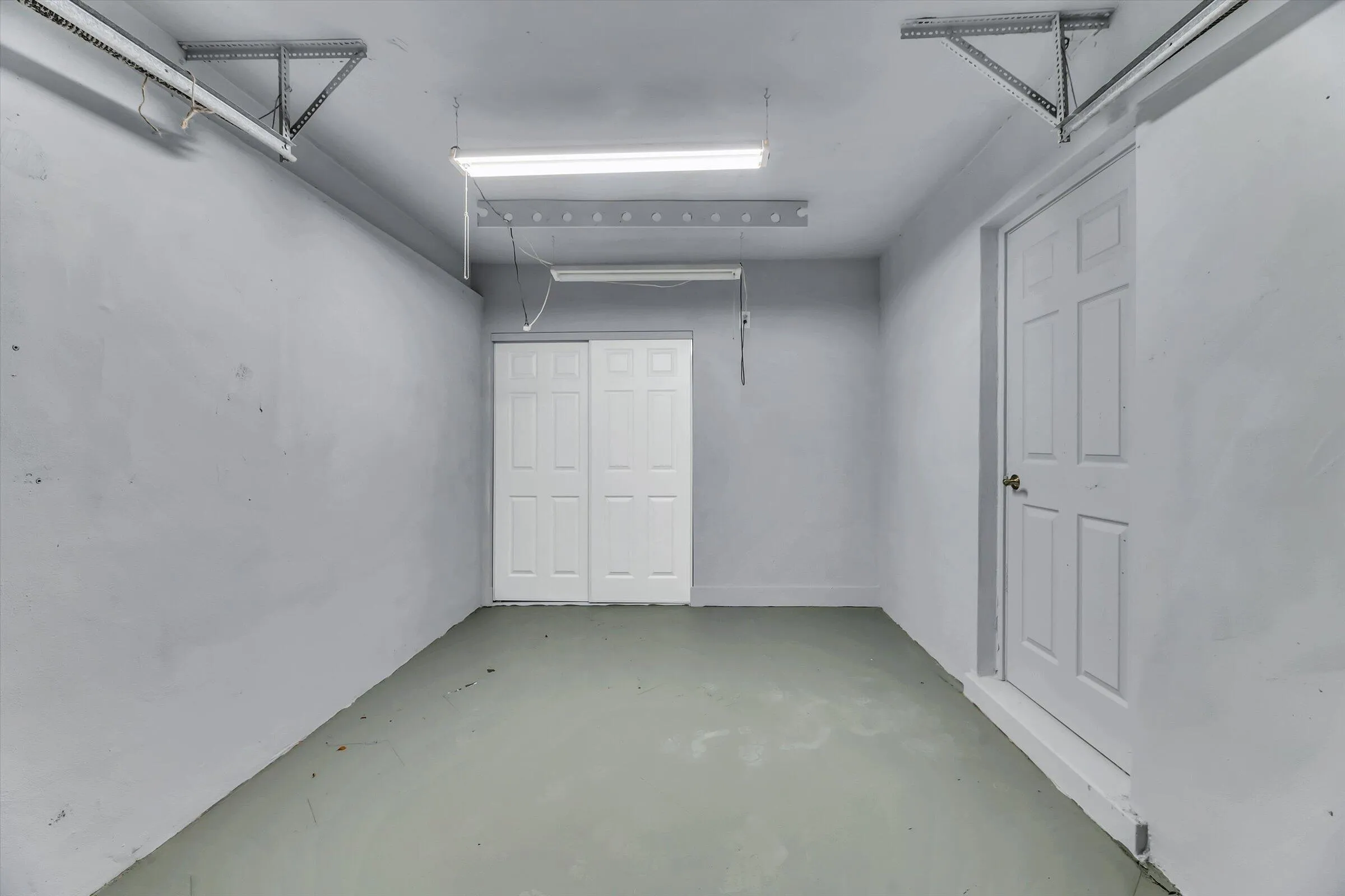27-1404 SW 1st Ave-27