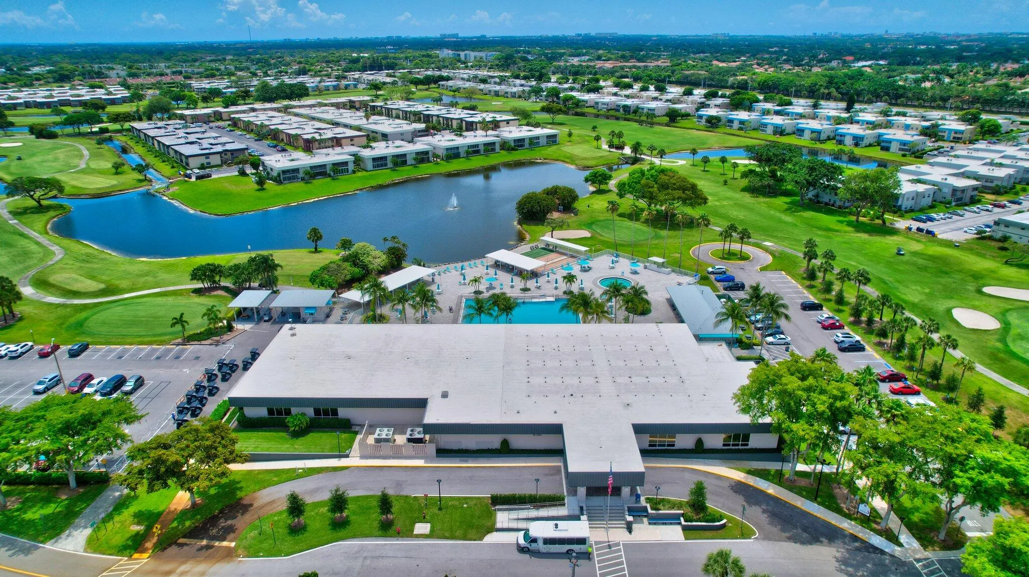 49-web-or-mls-Kings Point (14)