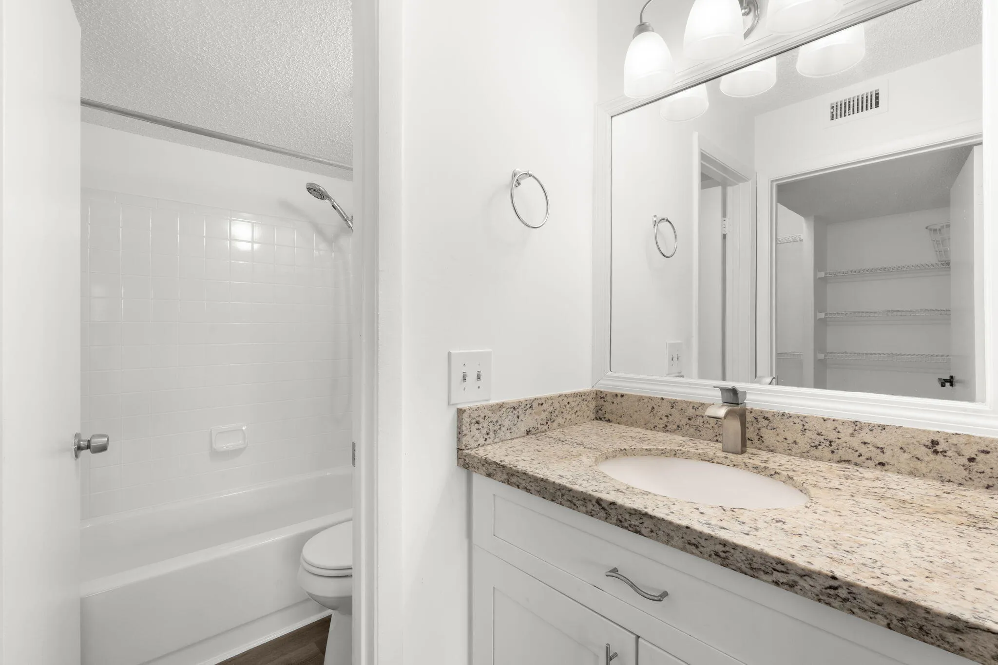 16-web-or-mls-4541 W McNab Rd 17 Pompano