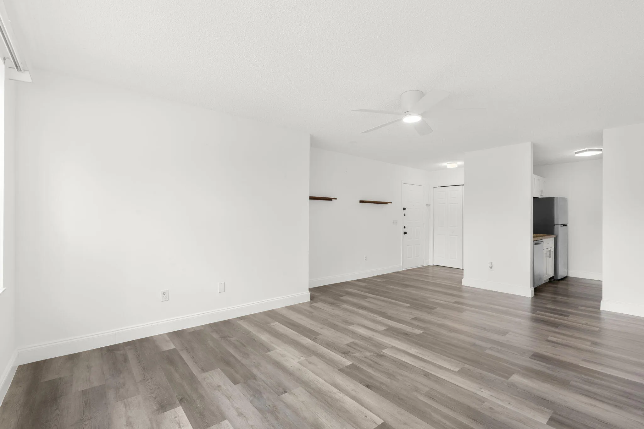 3-web-or-mls-4541 W McNab Rd 17 Pompano