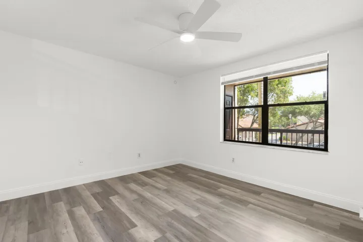 12-web-or-mls-4541 W McNab Rd 17 Pompano