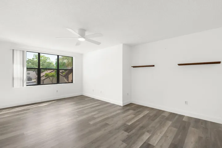 1-web-or-mls-4541 W McNab Rd 17 Pompano