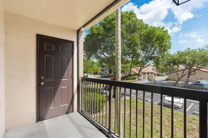 4-web-or-mls-4541 W McNab Rd 17 Pompano