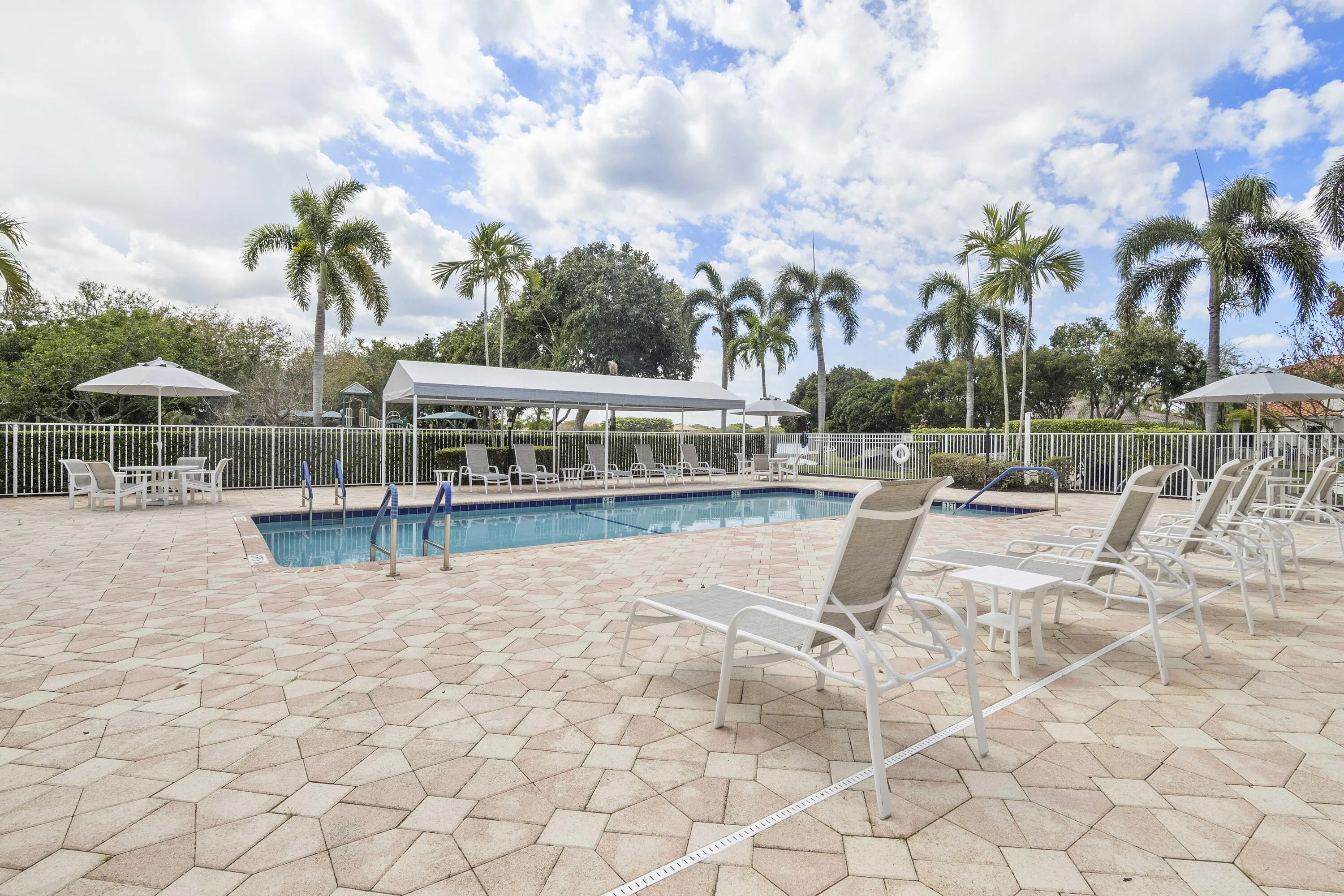 11601 NW 13th Manor_047