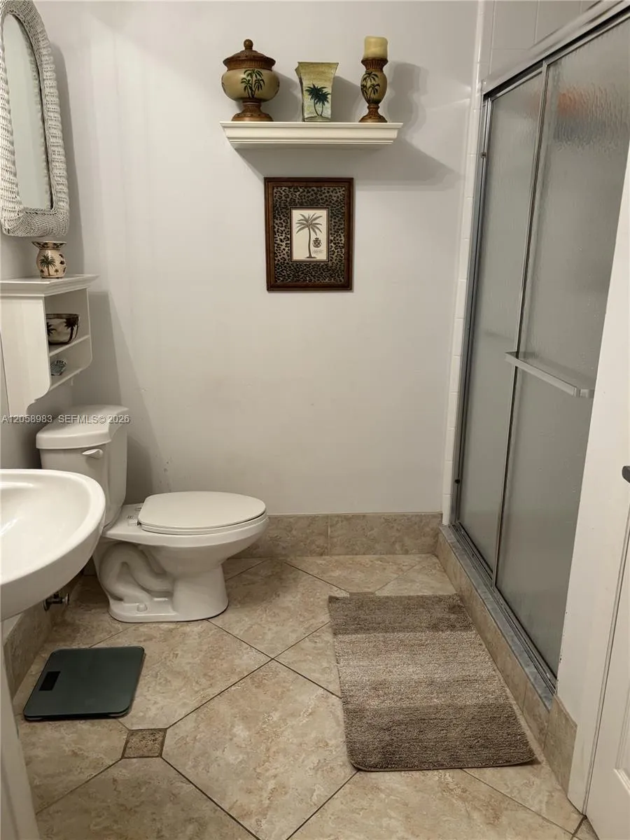 Property photo 23