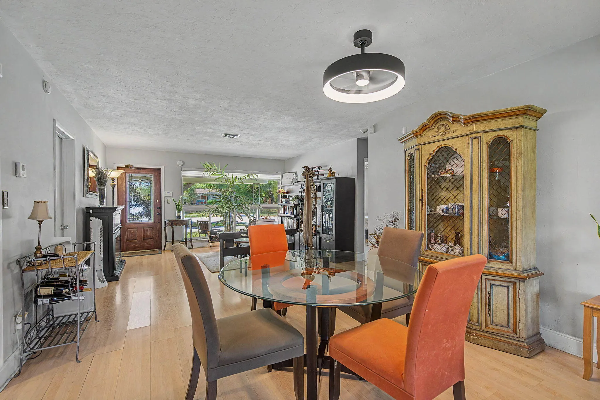 32-web-or-mls-2740-sw-16th-st
