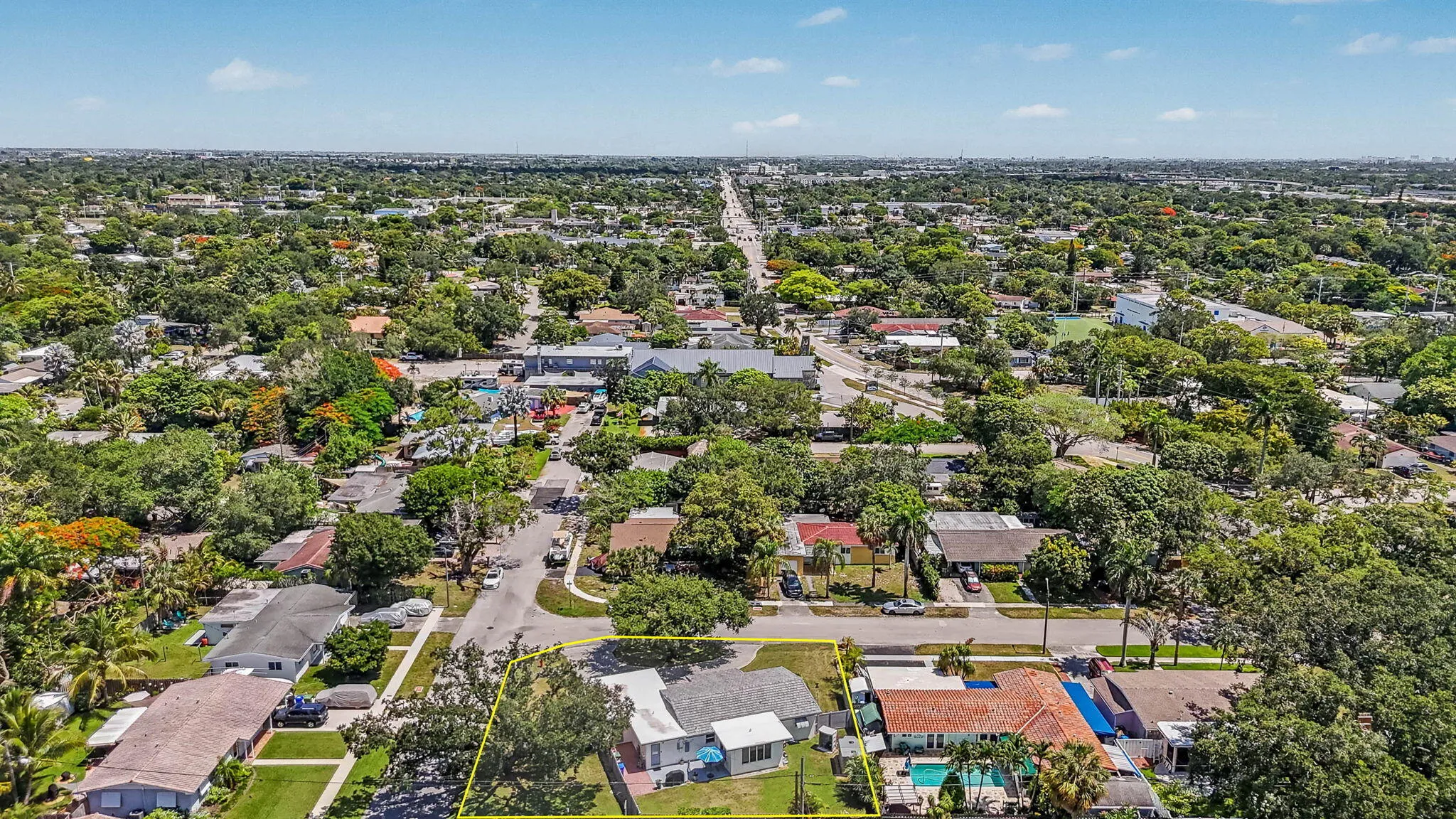 11-web-or-mls-2740-sw-16th-st