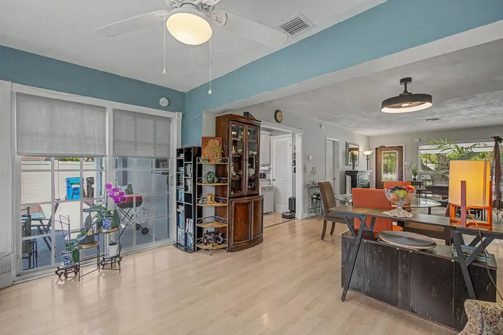 33-web-or-mls-2740-sw-16th-st