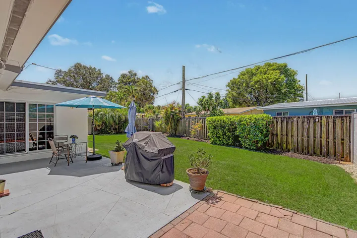 47-web-or-mls-2740-sw-16th-st