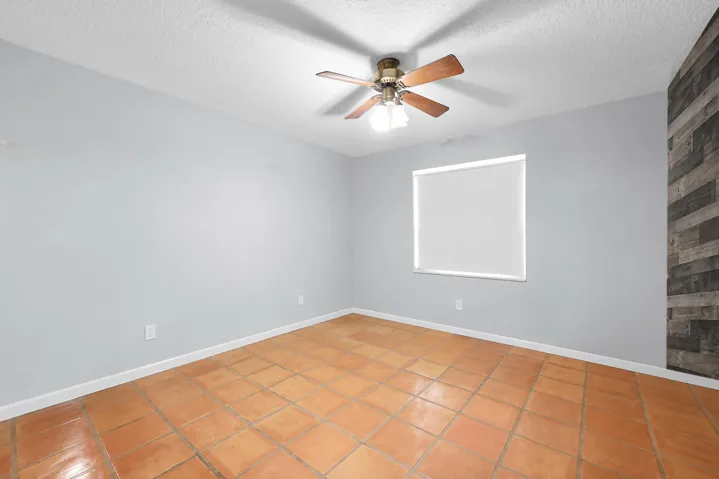 15921 80TH Lane N,