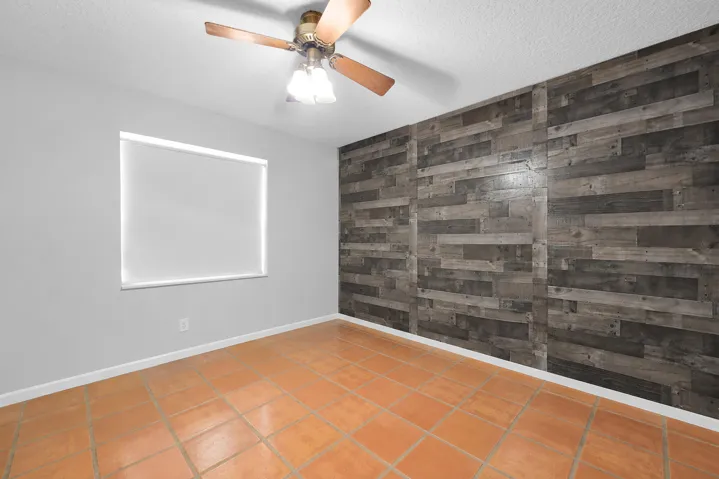 15921 80TH Lane N,