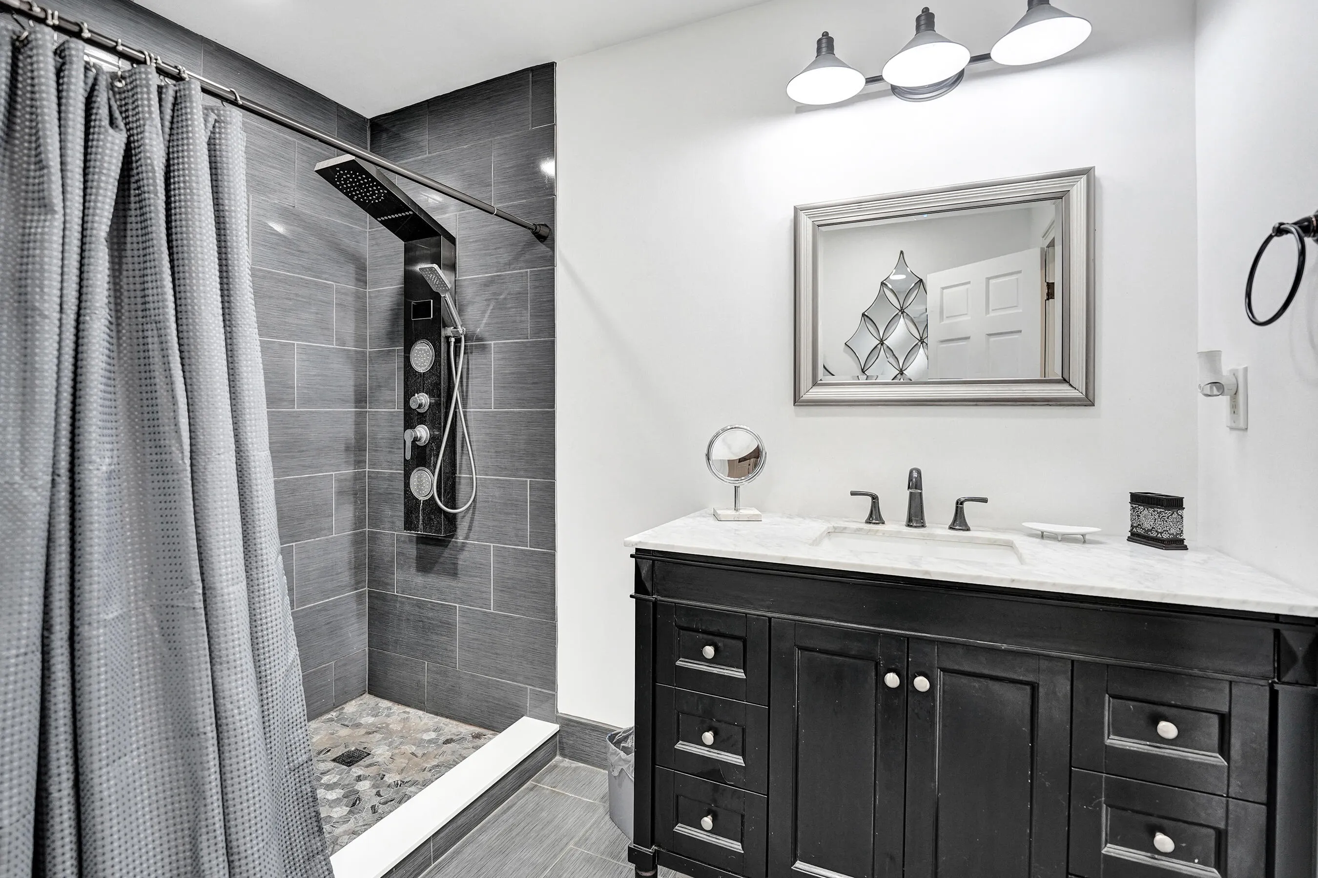 Updated guest bathroom with shower