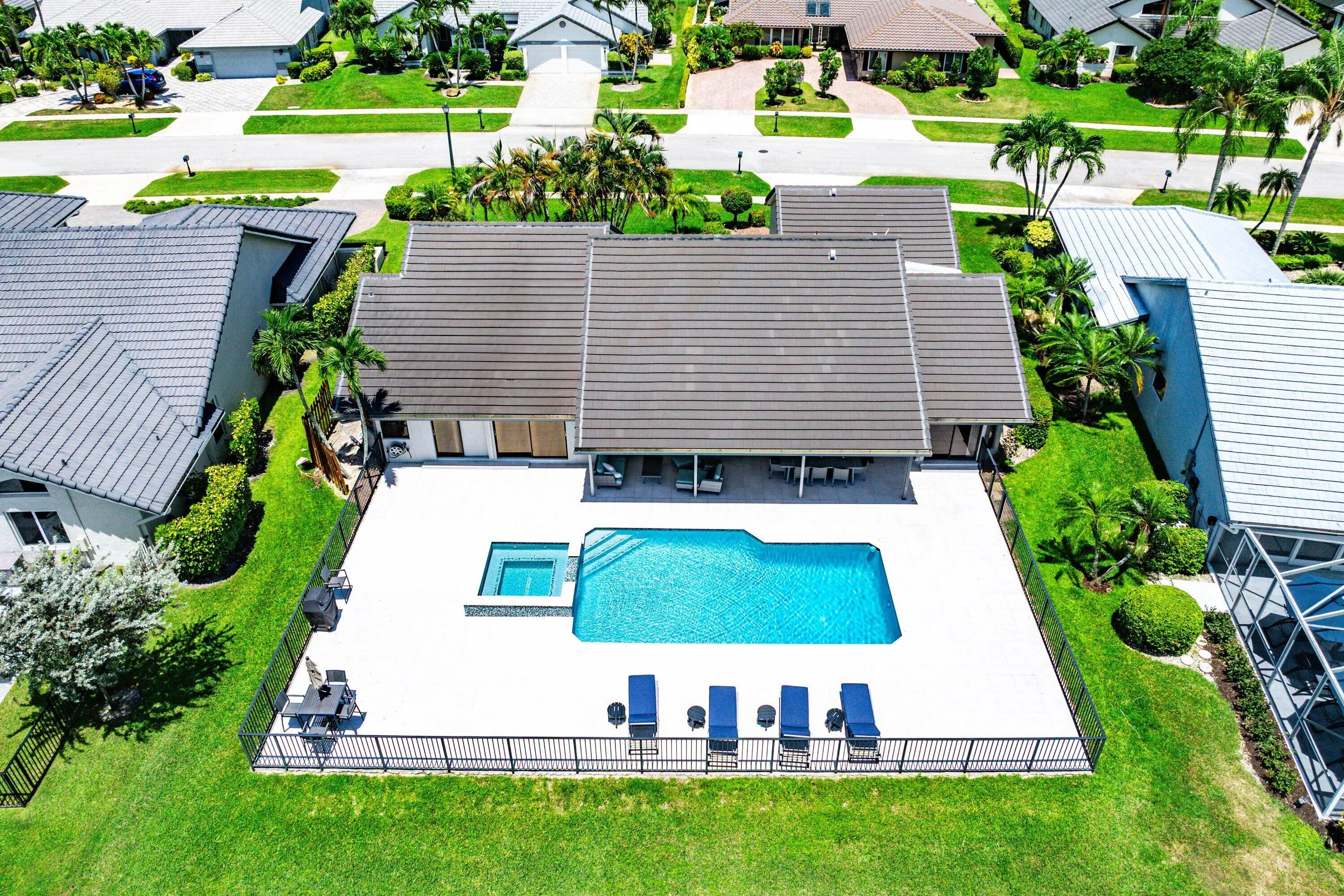039-10891BocaWoodsLane-BocaRaton-FL-3342