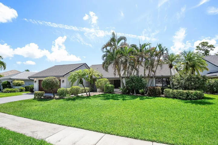 002-10891BocaWoodsLane-BocaRaton-FL-3342