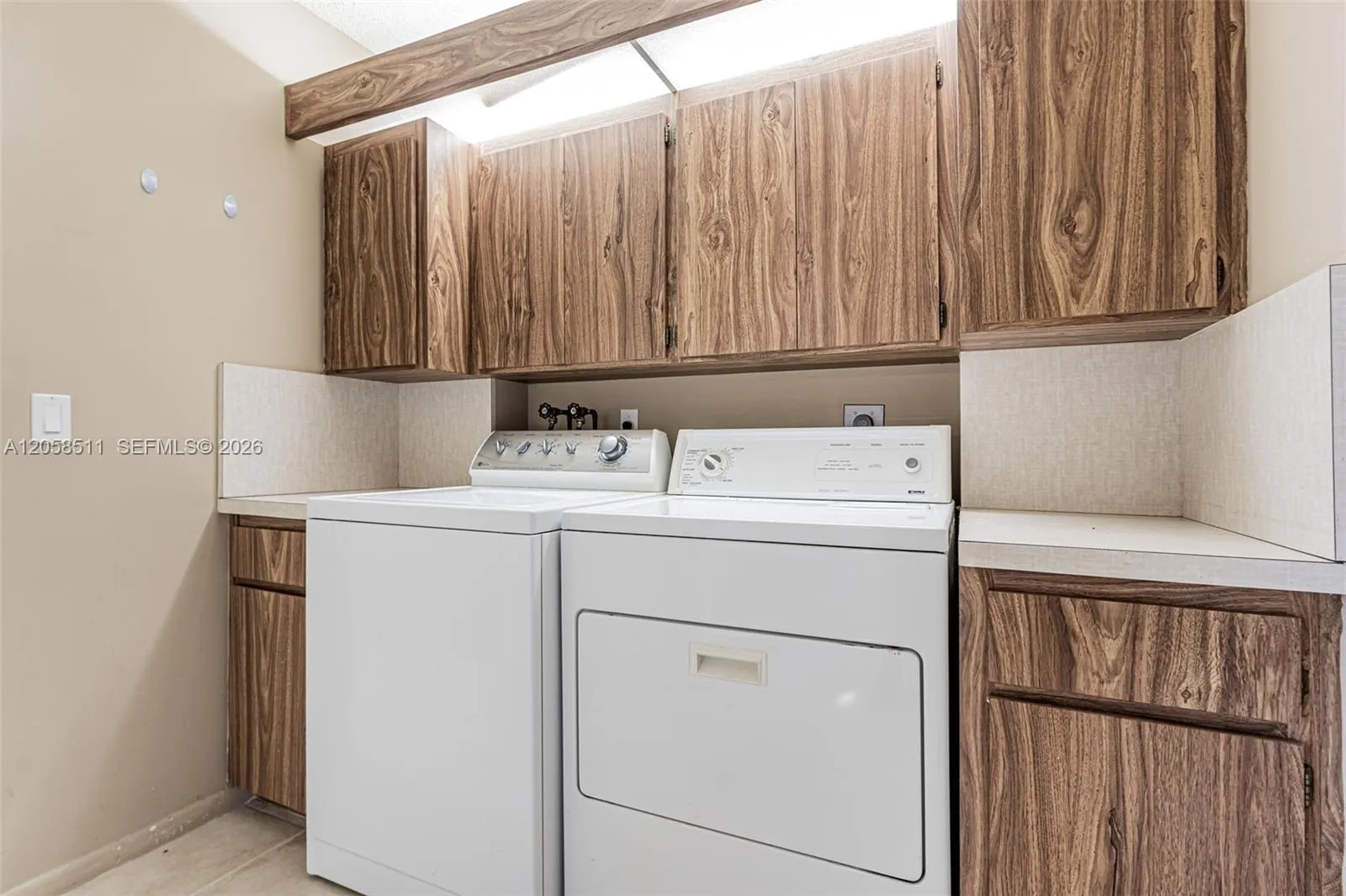 Full size Washer/Dryer