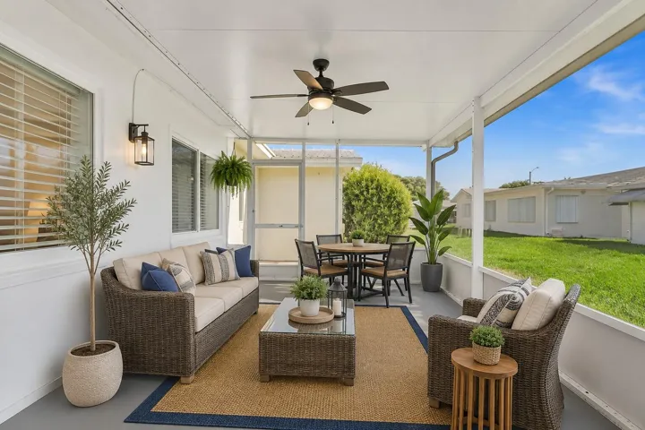 Screened Patio