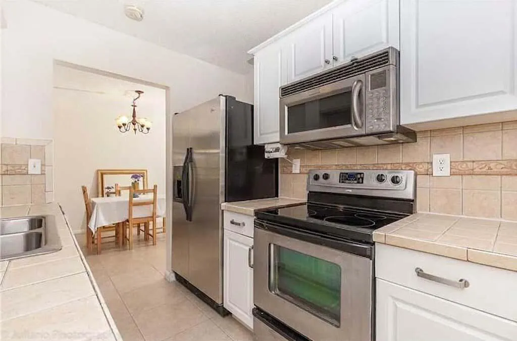 Kitchen 2