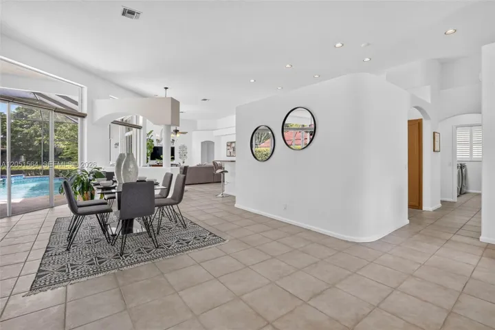 Lots of space for entertaining