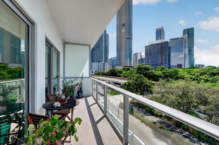 Balcony looking north