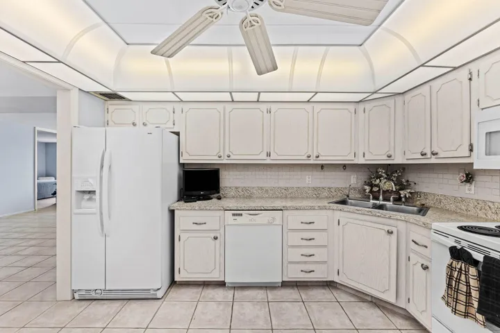 012-501Southwest11thPlace-412-BocaRaton-