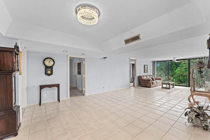 009-501Southwest11thPlace-412-BocaRaton-