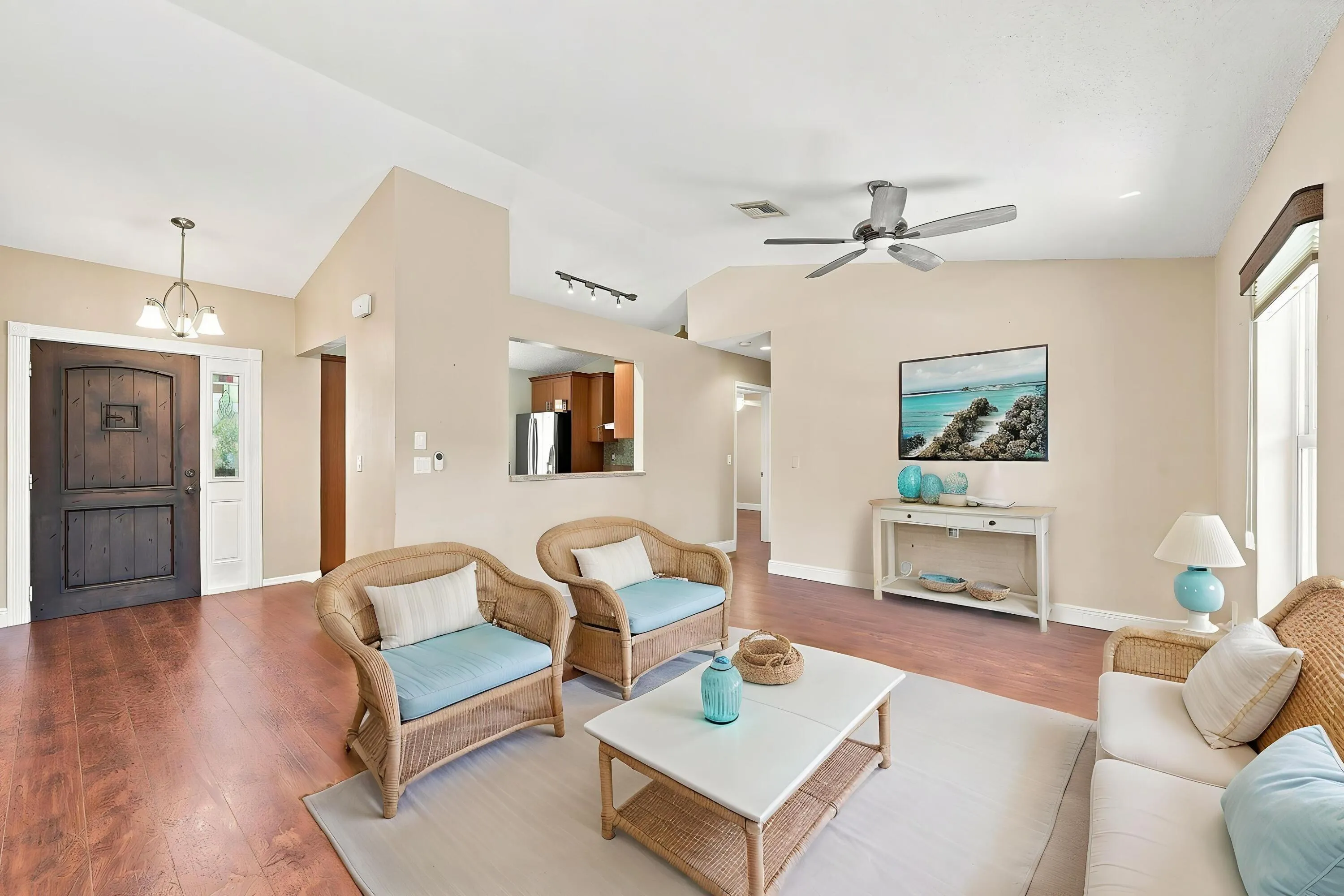 17_dsc00693 - Living Room - Coastal - 7