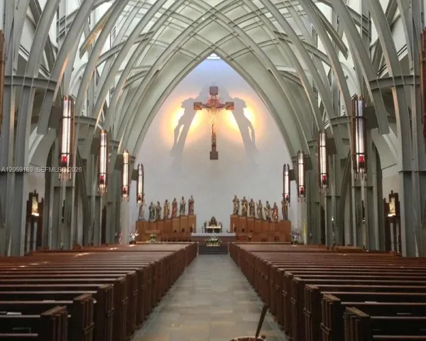 Photo 63