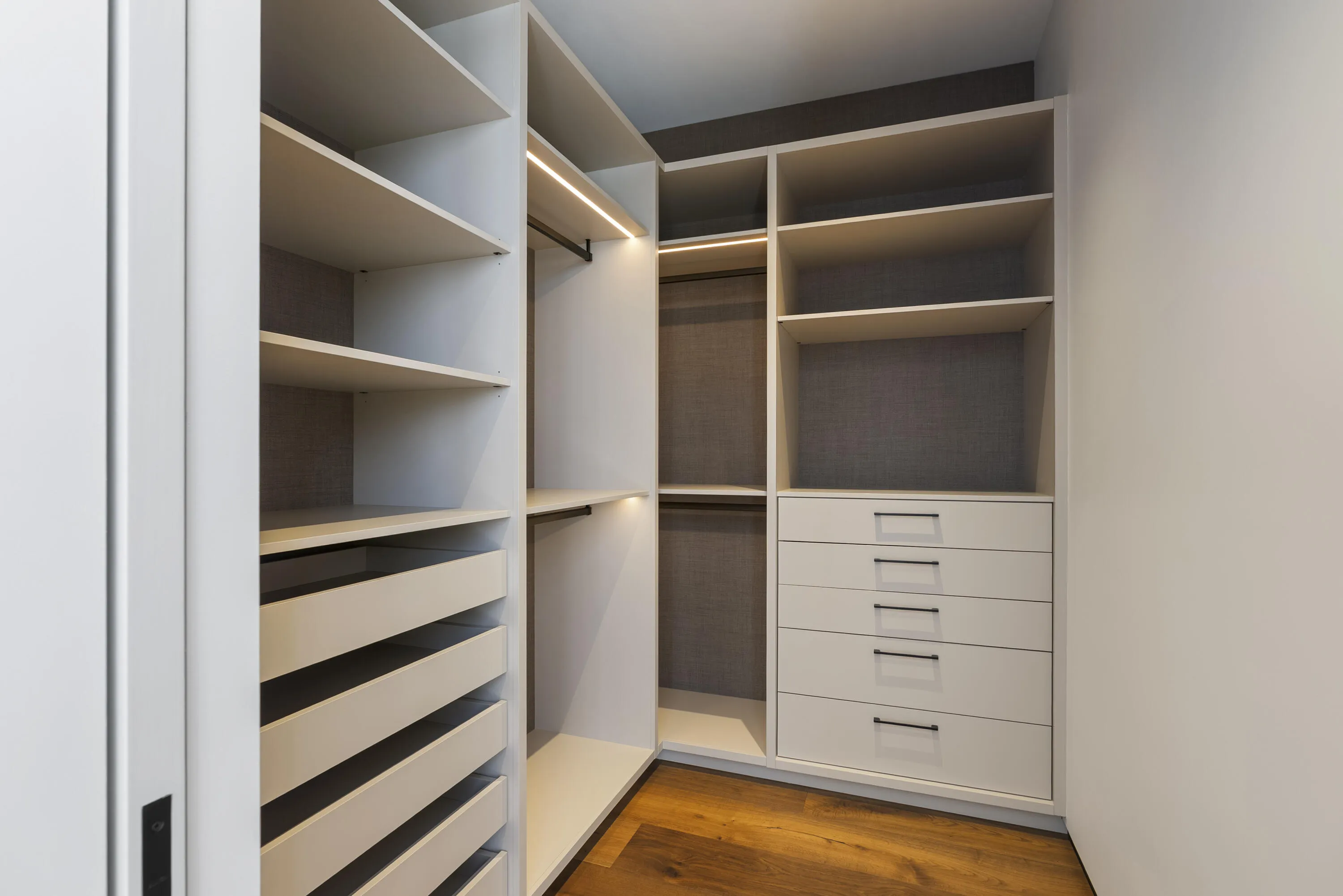 closet 5