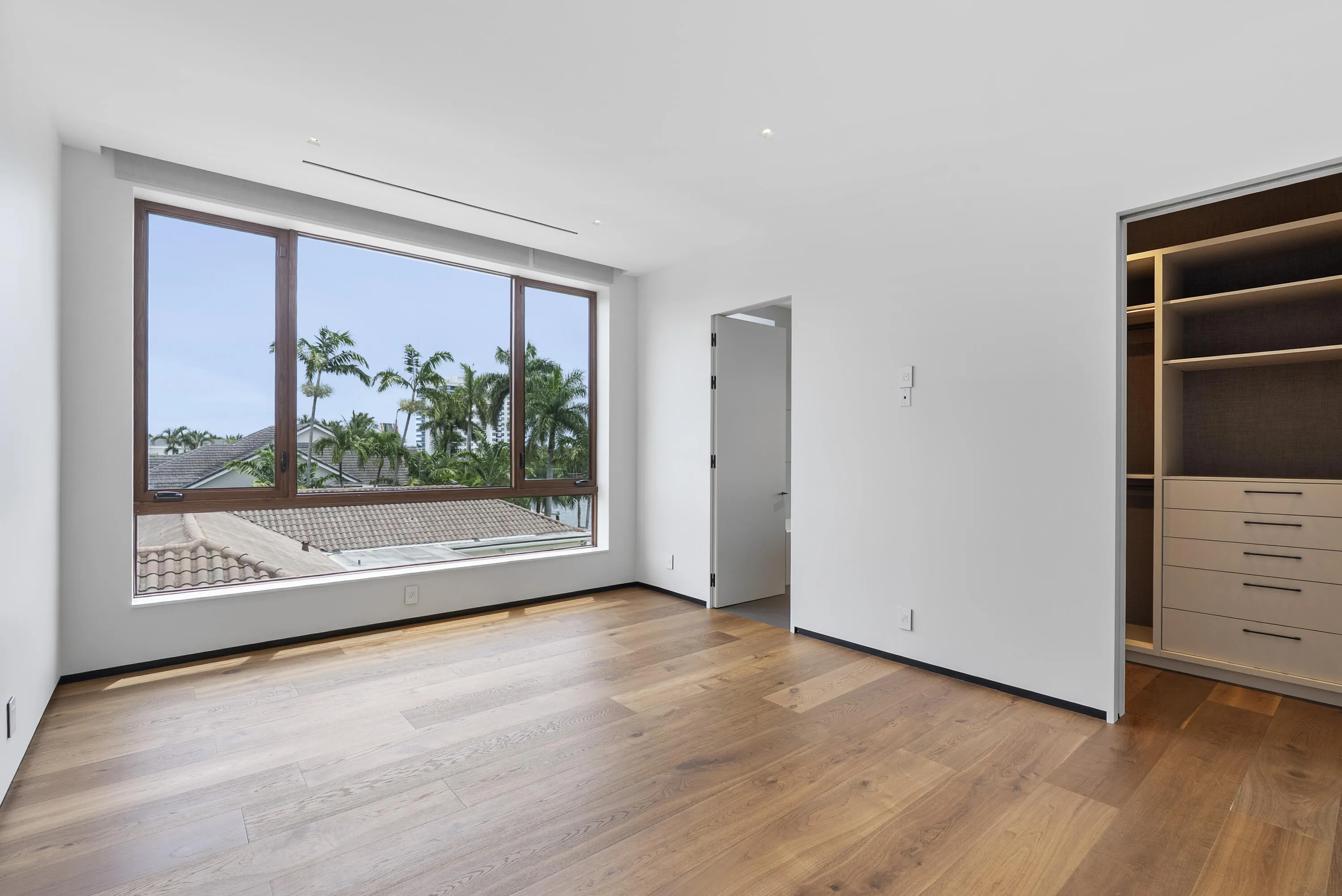 bedroom 4-2
