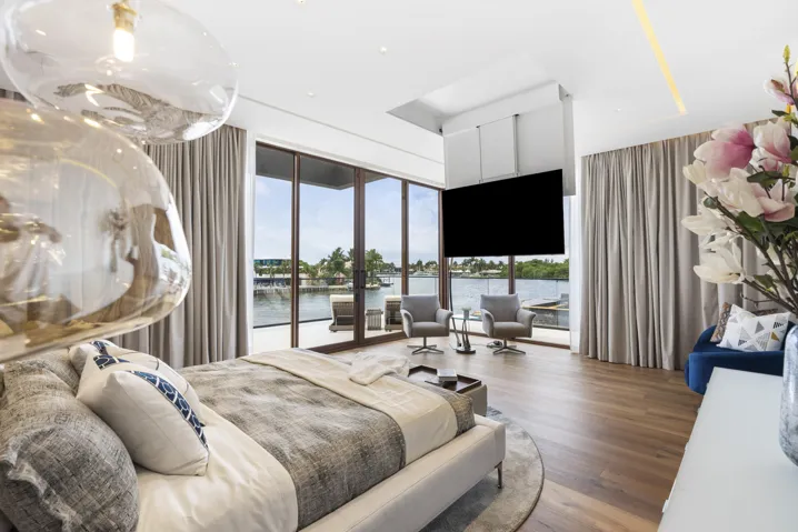 master bed1