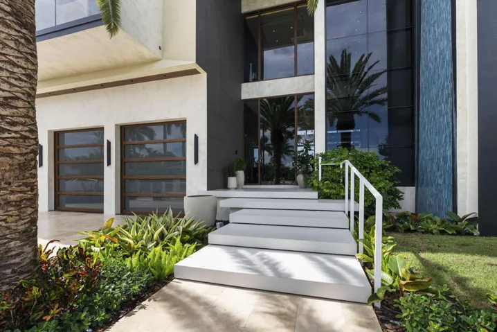 house front stairs1