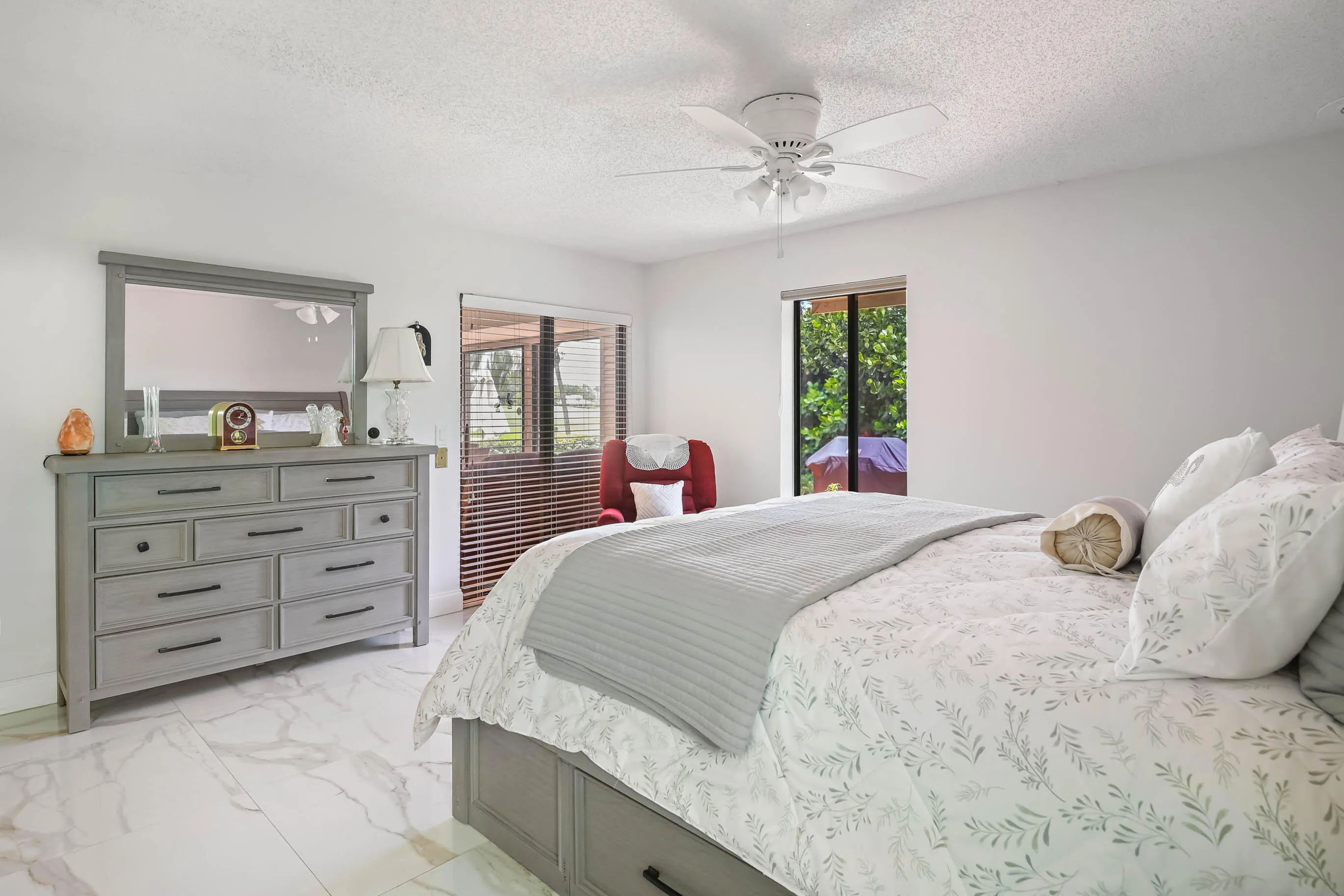 6858 Fountains Circle - MLS - 025