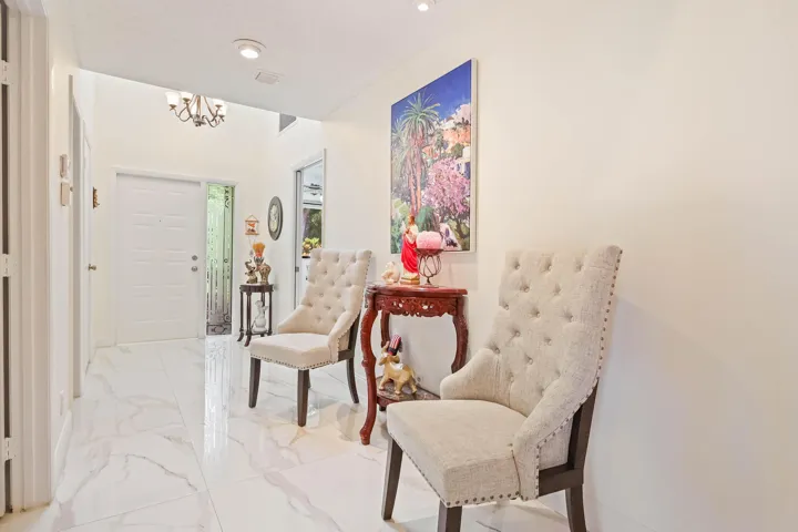 6858 Fountains Circle - MLS - 005
