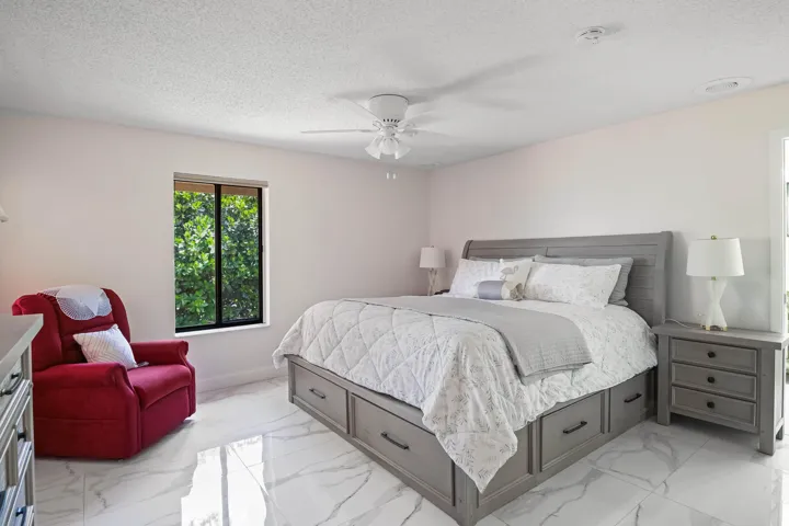 6858 Fountains Circle - MLS - 023