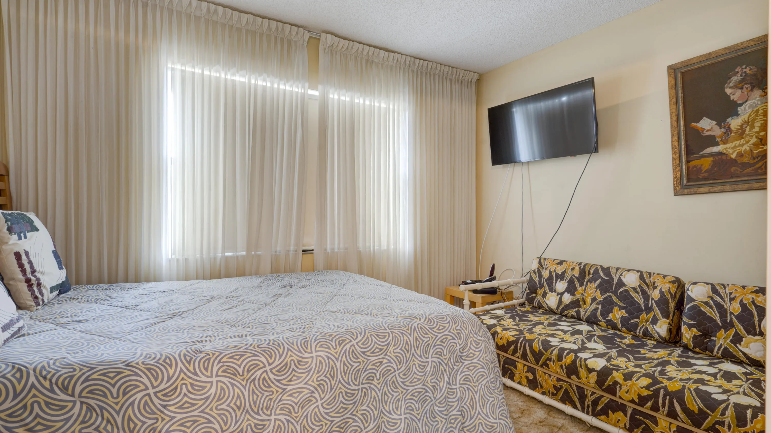 9400 Sunrise Lakes Blvd.# 303 Sunrise FL