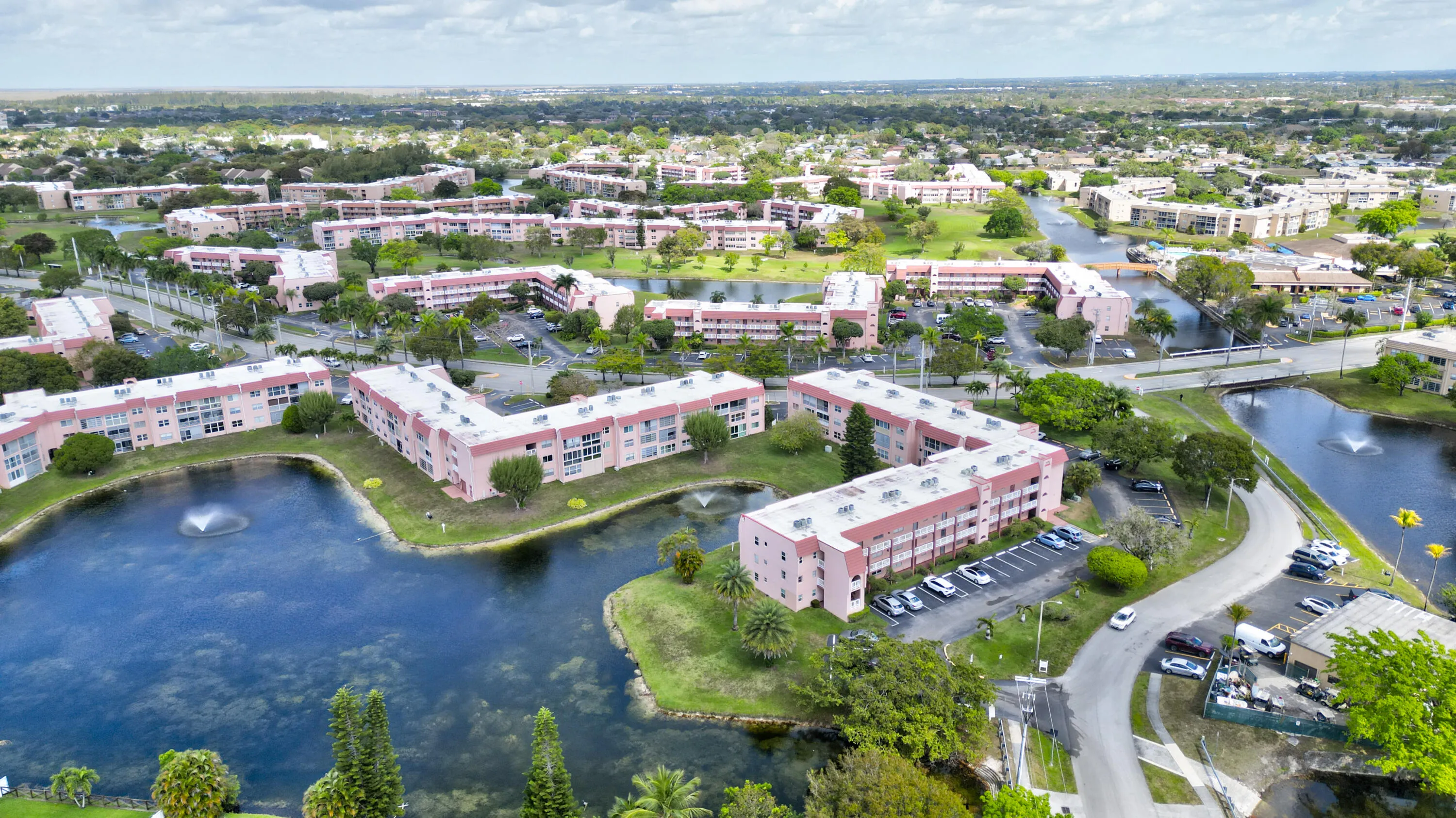 9400 Sunrise Lakes Blvd.# 303 Sunrise FL