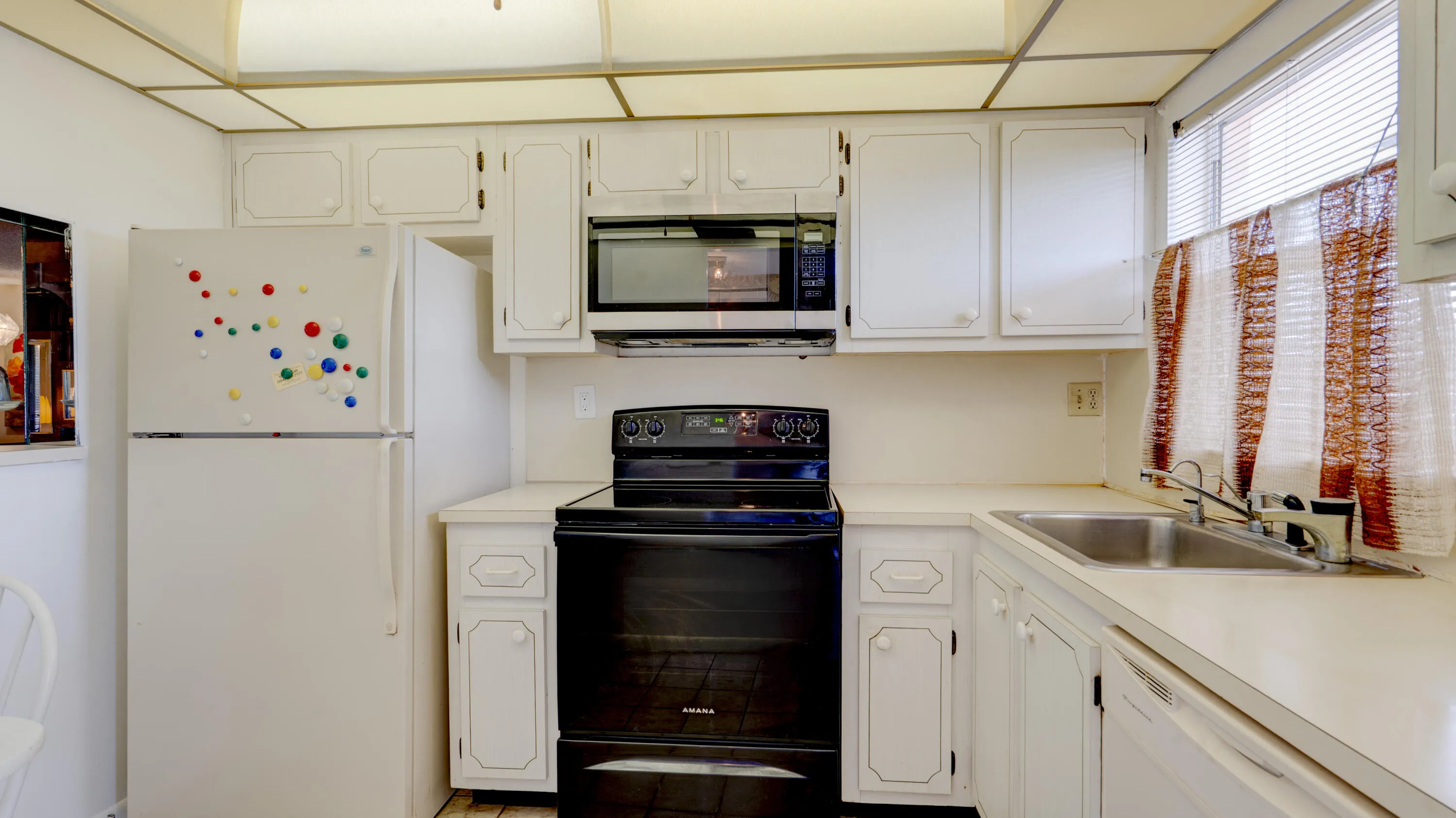 9400 Sunrise Lakes Blvd.# 303 Sunrise FL